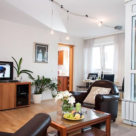 Apartment Avenue Zagreb Buitenkant foto
