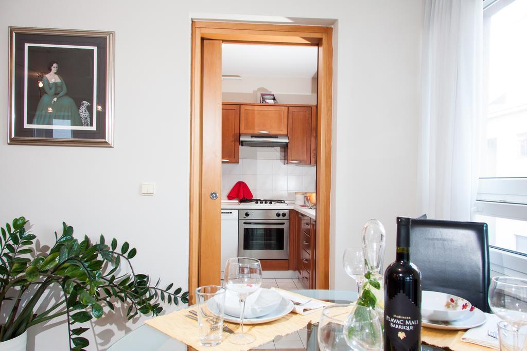 Apartment Avenue Zagreb Buitenkant foto